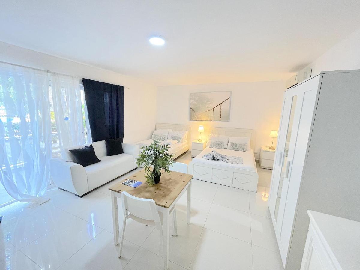Bavaro Los Corales Sol Caribe Studio Rooms Deluxe Wifi Parking Beach Club & Spa Punta Cana Exteriör bild